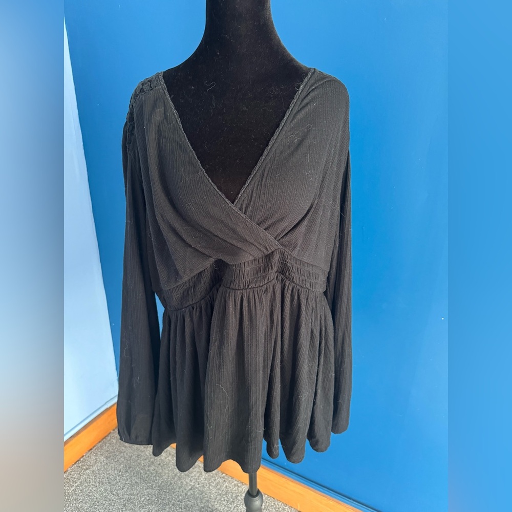 Torrid Black Lace Long Sleeve Blouse Size 2 (18/20) Wrap Front